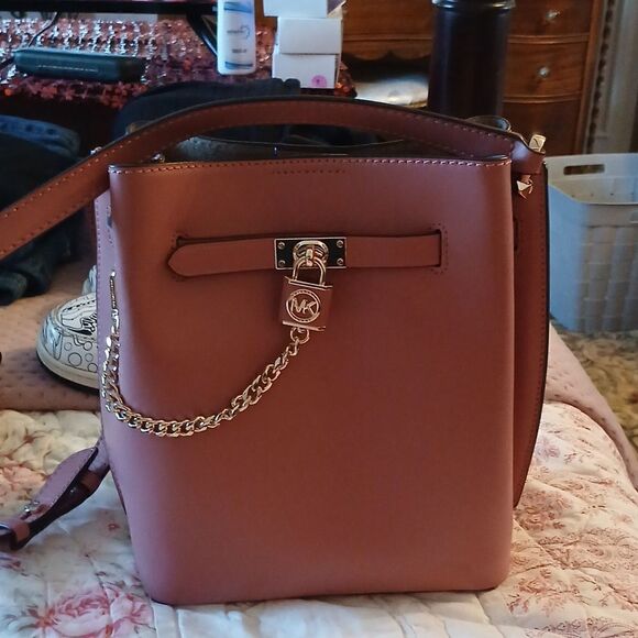 Michael Kors Handbags - Michael Kors 